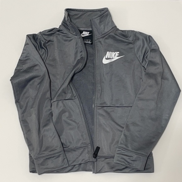 Nike Zipper Up Top Boys size 7 - Picture 3 of 6
